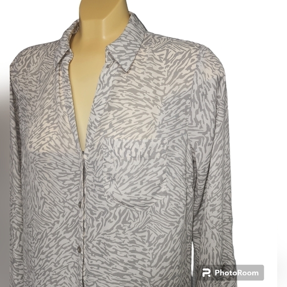 THE LIMITED Ashton Blouse​ - Picture 8 of 9